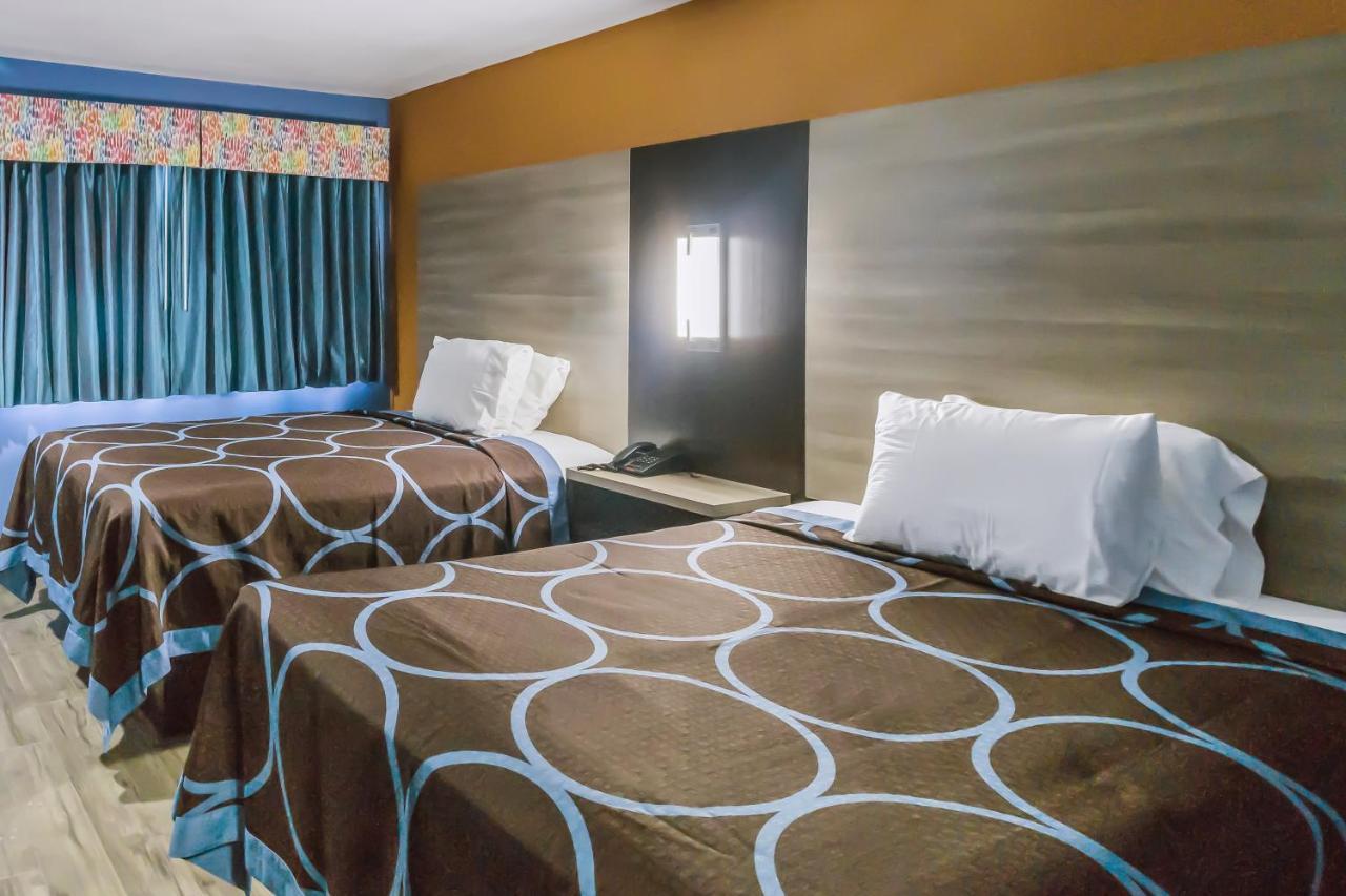 Scottish Inns Carrollton Bagian luar foto