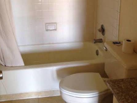 Scottish Inns Carrollton Bagian luar foto